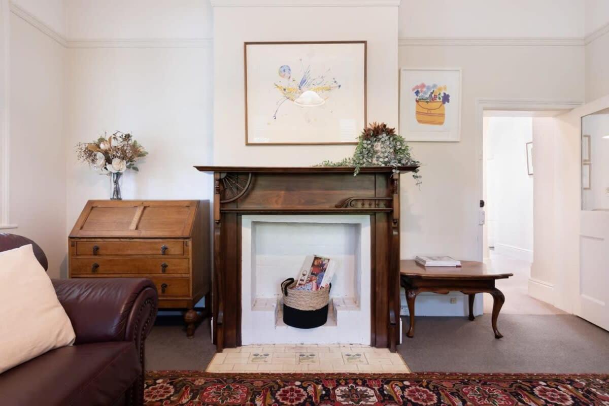 Charming On Charles Villa Launceston Eksteriør billede