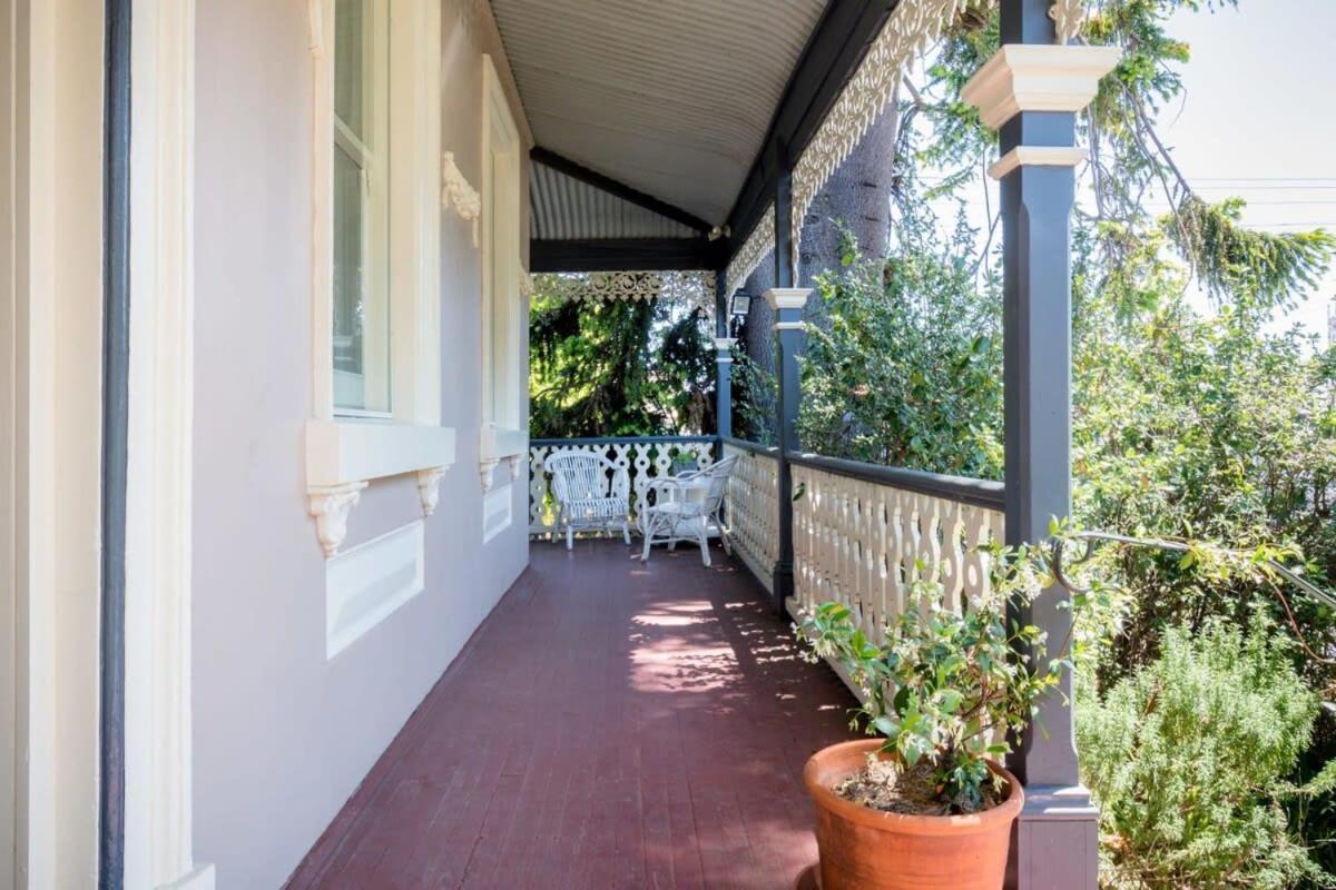 Charming On Charles Villa Launceston Eksteriør billede